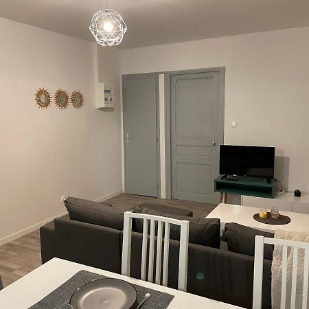 Appartement T2 Meuble, Centre Verdun, 1Er Etage Ngoại thất bức ảnh